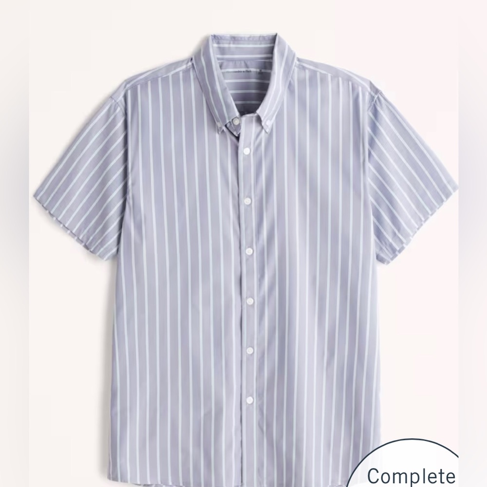 ABERCROMBIE PERFORMANCE BUTTON UP SHIRT